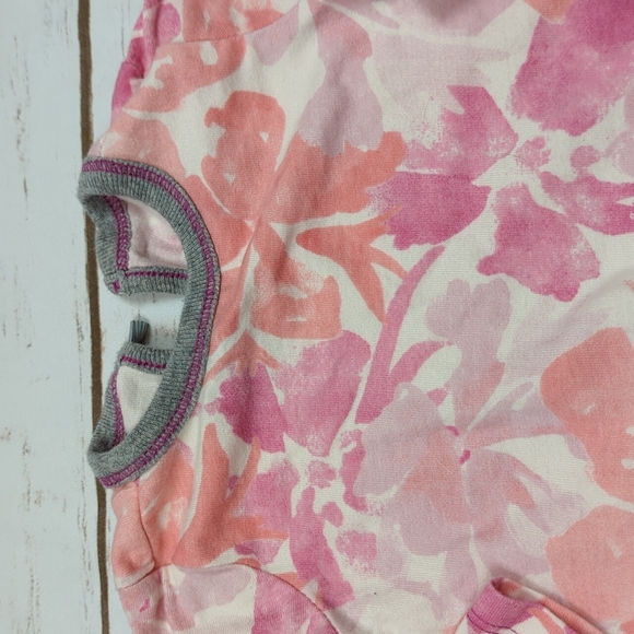 Burt's Bees Baby Floral Romper 0-3M - Picture 5 of 6